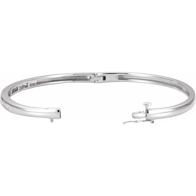 Bracelets TreasureFineJewelers 14K White Gold 58 CTW Natural Diamond Bangle Bracelet